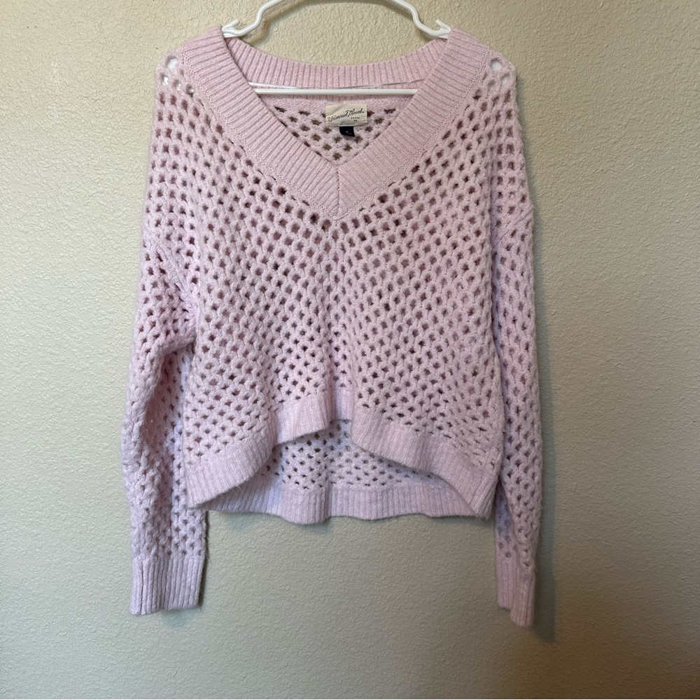 Universal Thread Soft Pink Open Knit Cropped V-Neck Sweater